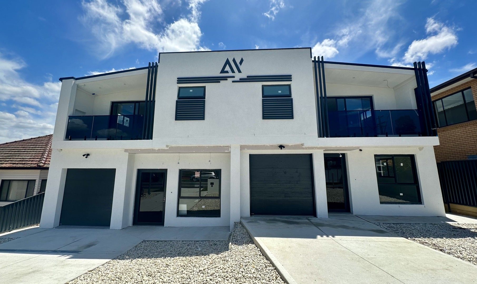 6 bedrooms Duplex in 80 Kingsland Road REGENTS PARK NSW, 2143