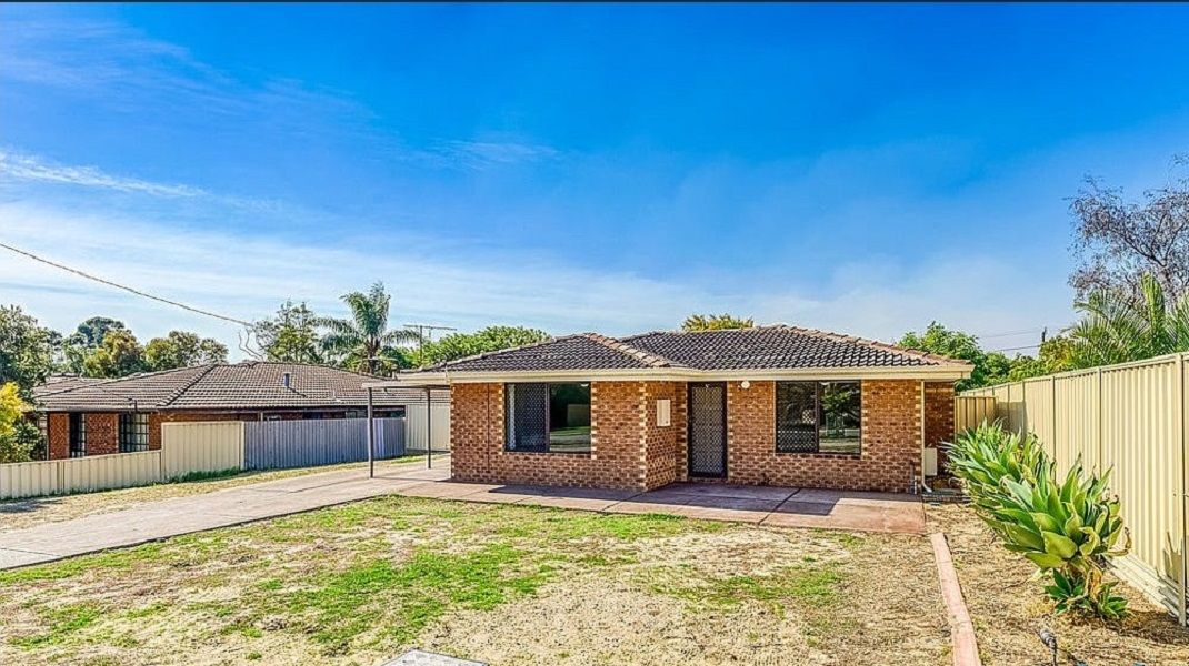 13 Prout Way, Bibra Lake WA 6163