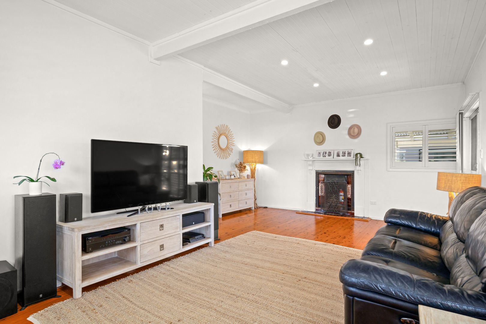 47 Kincumber Crescent, Davistown NSW 2251 House For Rent Domain