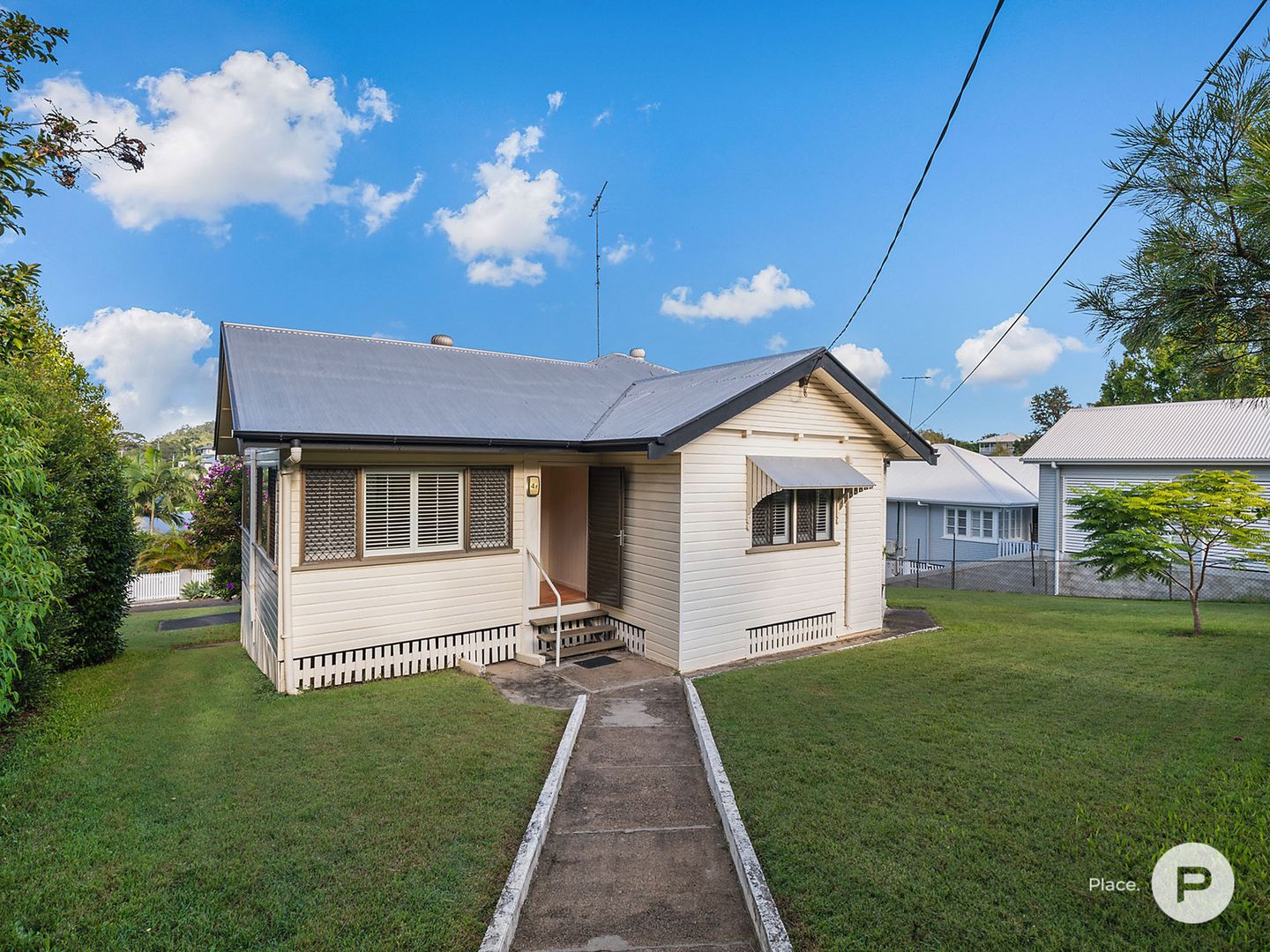 49 Turquoise Street, Holland Park QLD 4121, Image 2