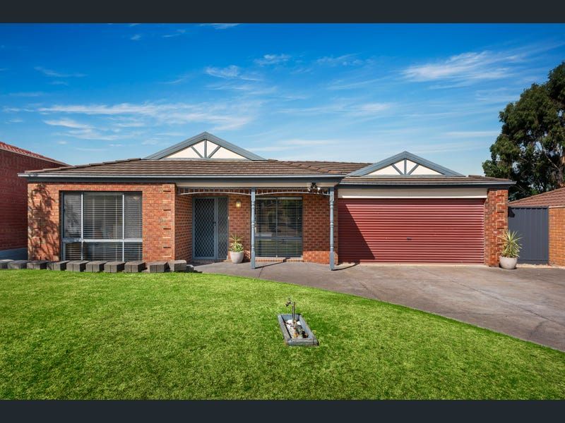 4 bedrooms House in 7 Greg Court NARRE WARREN VIC, 3805