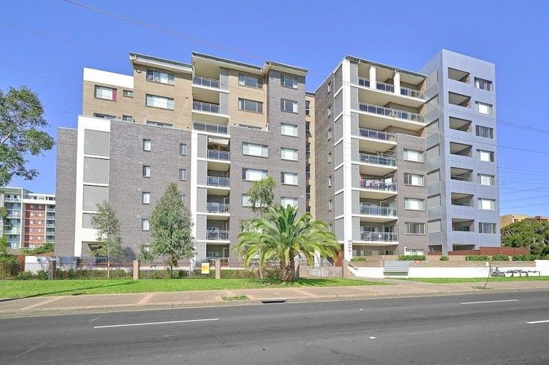 2 bedrooms Apartment / Unit / Flat in 35/93-95 Campbell Street LIVERPOOL NSW, 2170