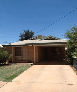 3 bedrooms House in 31A Balfour Street SOUTH KALGOORLIE WA, 6430