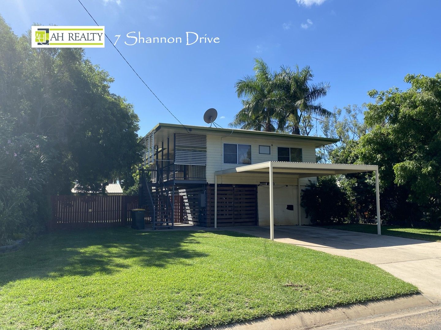 4 bedrooms House in 7 Shannon Drive MORANBAH QLD, 4744