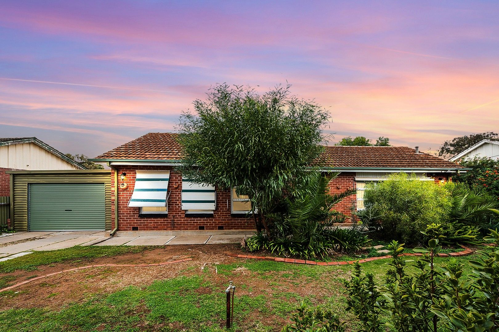 18 Barnes Crescent, Parafield Gardens SA 5107, Image 0