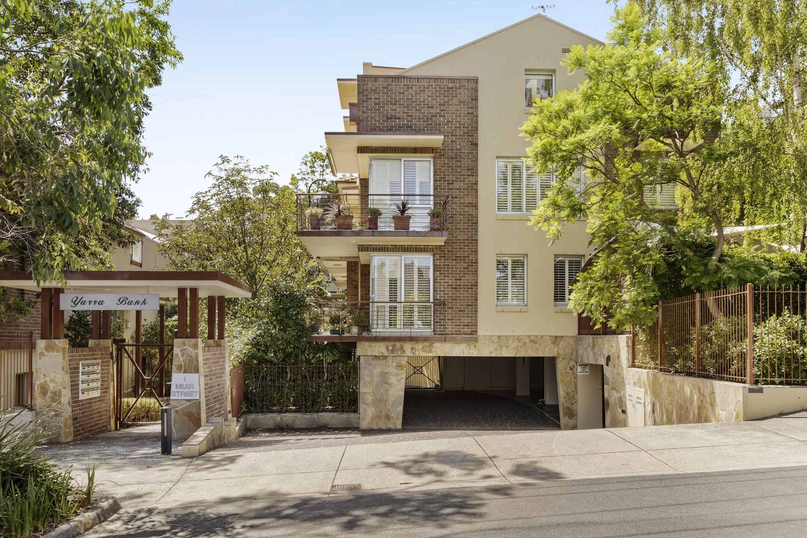 Primary image of 20/1 Muir Street, Hawthorn VIC 3122