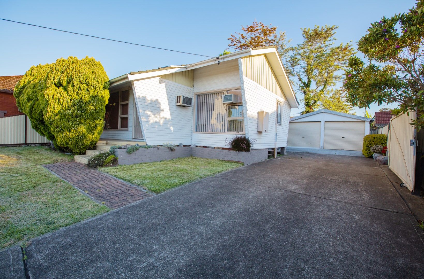 32 Mckibbin Street, Canley Heights NSW 2166, Image 0