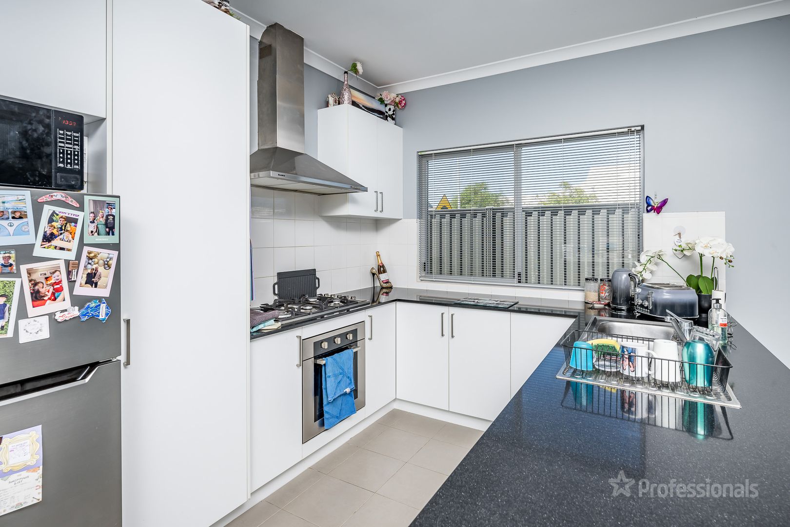 2 Lutea Lane, Jindalee WA 6036, Image 2