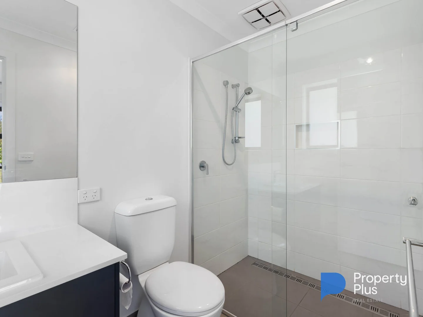 Additional image 6 of 56 Wesley Street, Kangaroo Flat VIC 3555