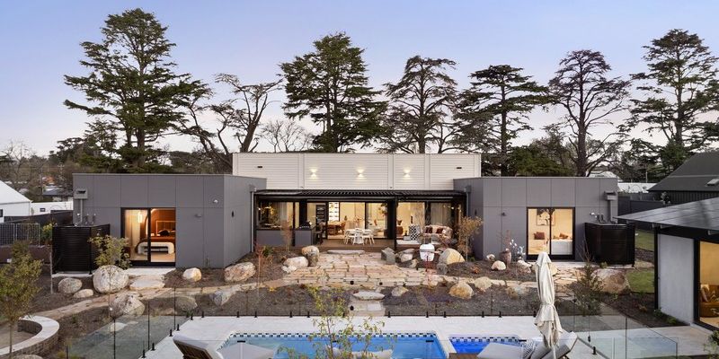 4 Cedar Lane, Daylesford VIC 3460