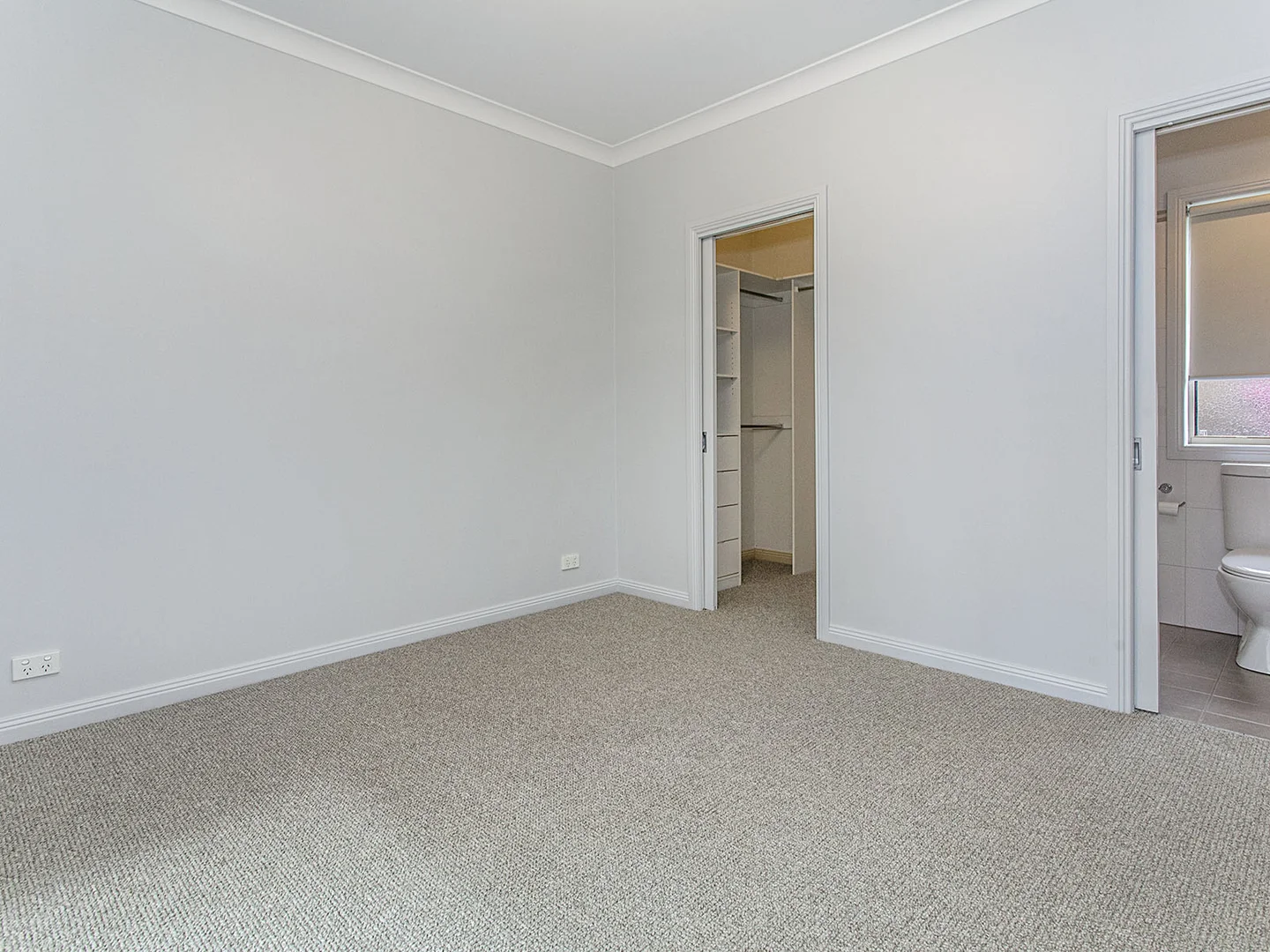 Additional image 5 of 2/10 Keats Street, Burwood East VIC 3151