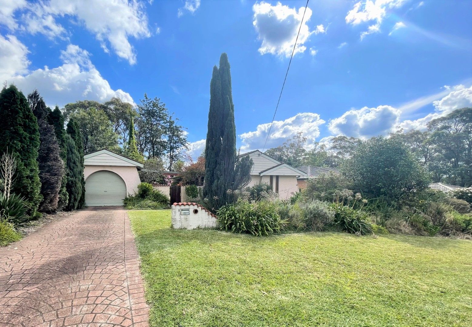 3 bedrooms House in 5 Fairway Avenue SPRINGWOOD NSW, 2777