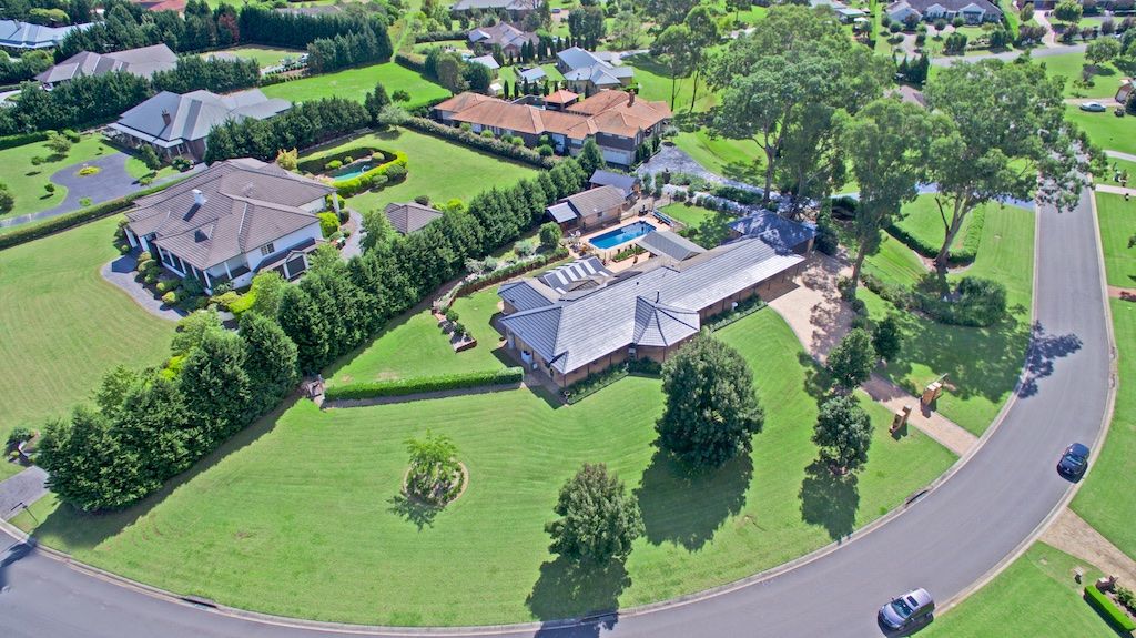 6 The Meadows , Kirkham Property History & Address Research Domain