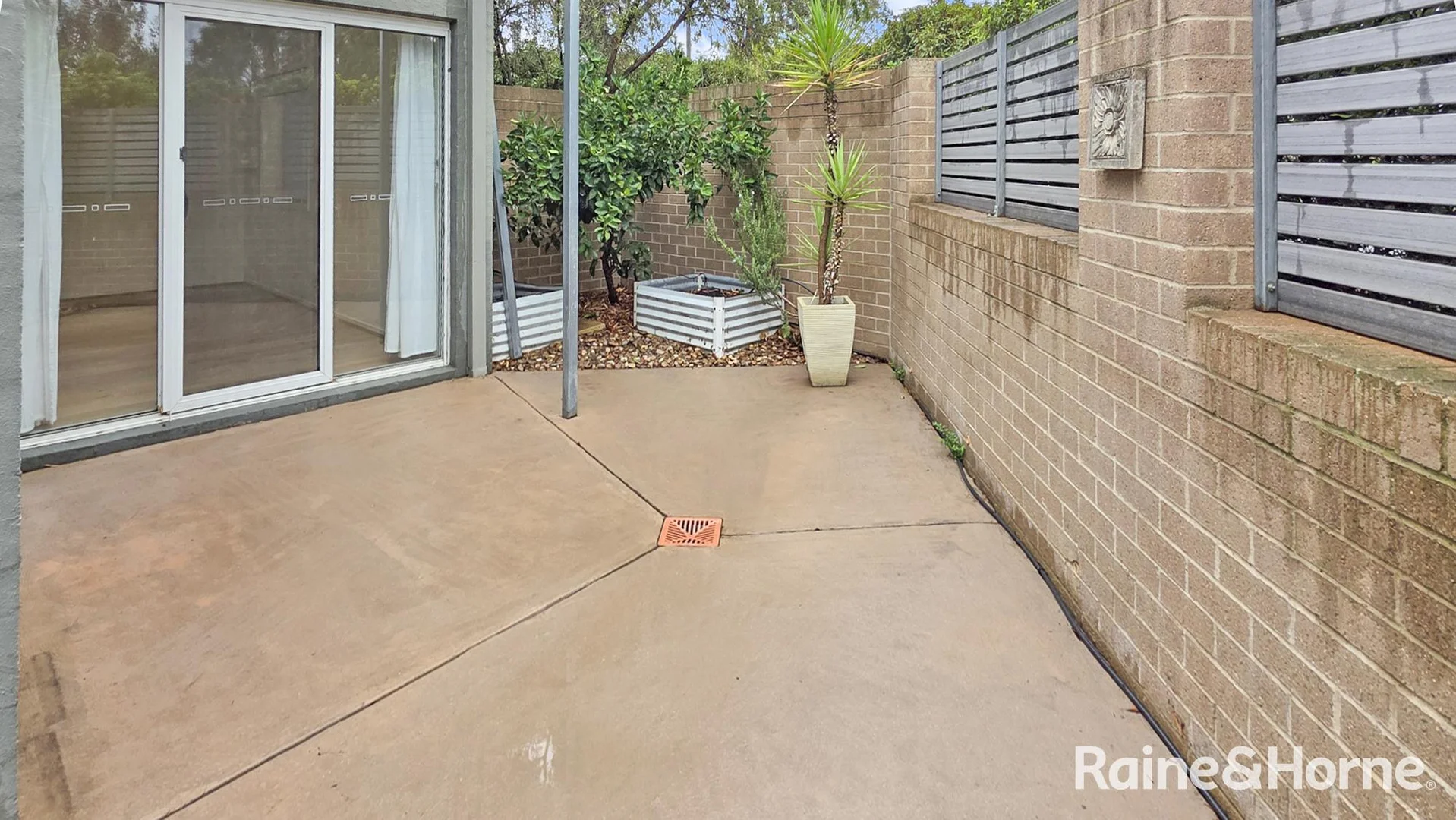 Additional image 12 of 5/161 Uriarra Road, Crestwood NSW 2620