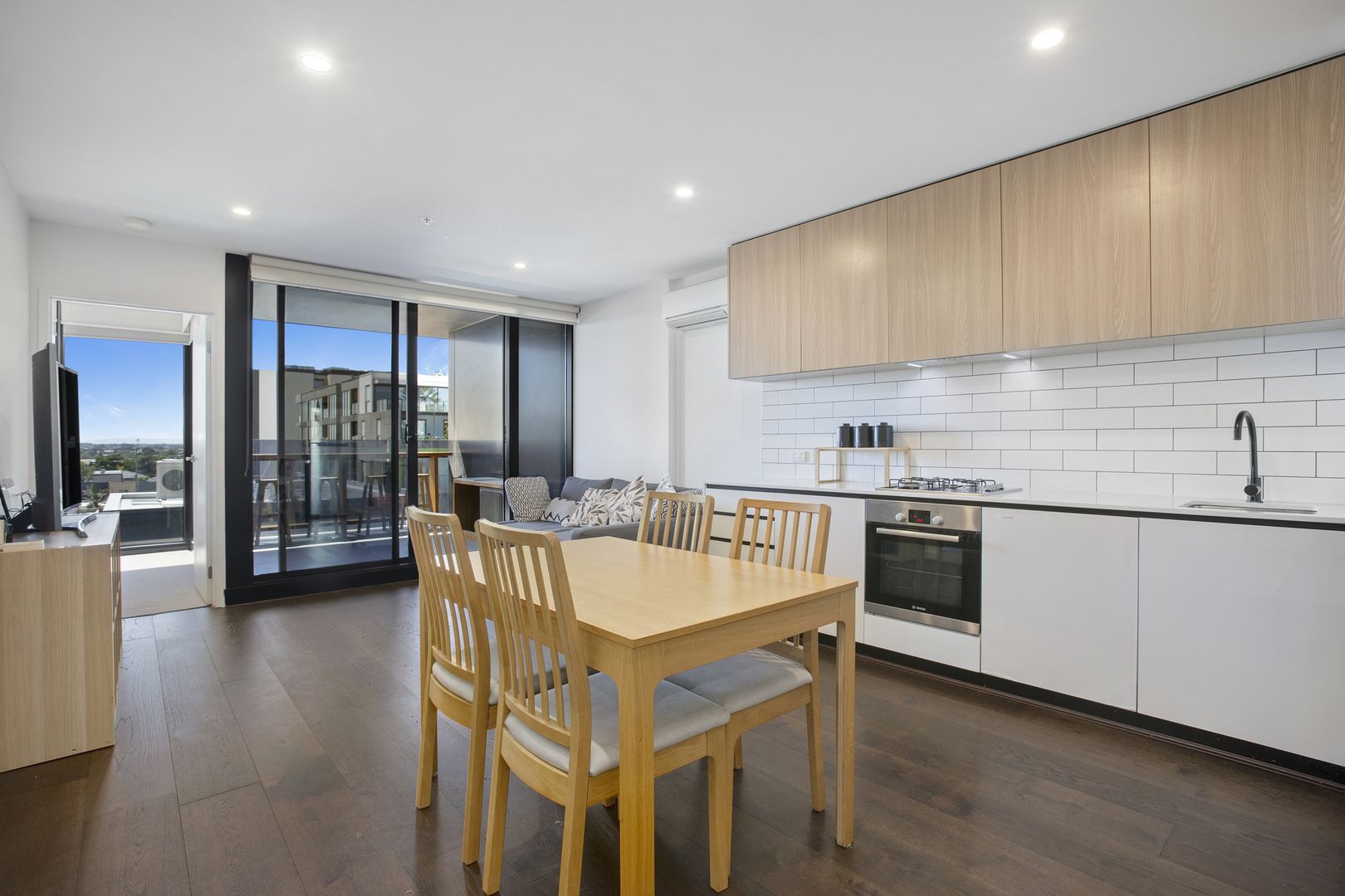 407/6 Station Street, Moorabbin VIC 3189, Image 2