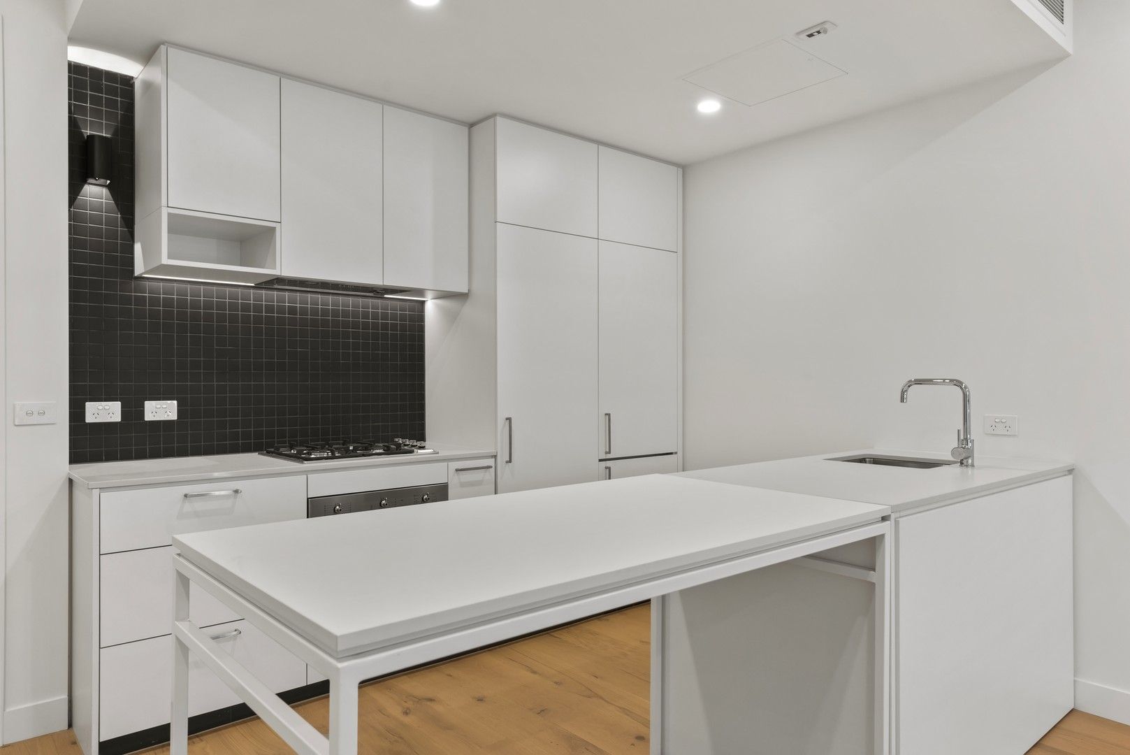 1 bedrooms Apartment / Unit / Flat in 203A/127 Nicholson Street BRUNSWICK EAST VIC, 3057