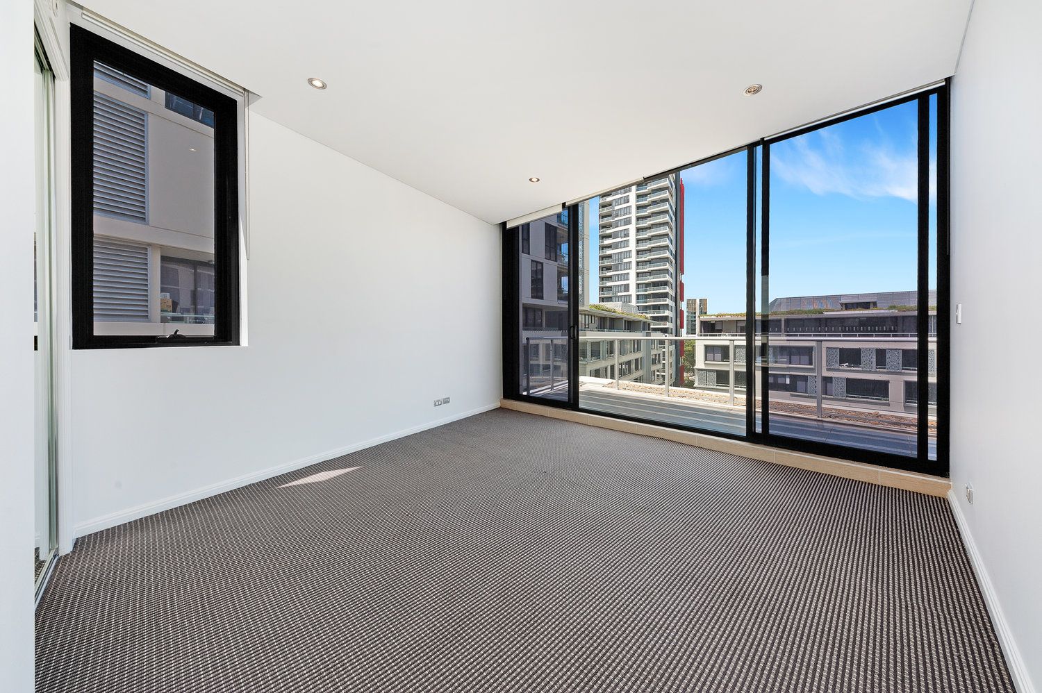3 Naulty Place Zetland Nsw 2017 Apartment For Rent