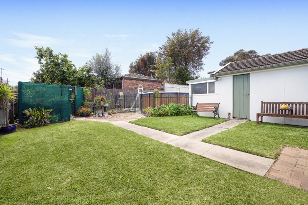 7 Llangollan Avenue, Enfield NSW 2136, Image 1