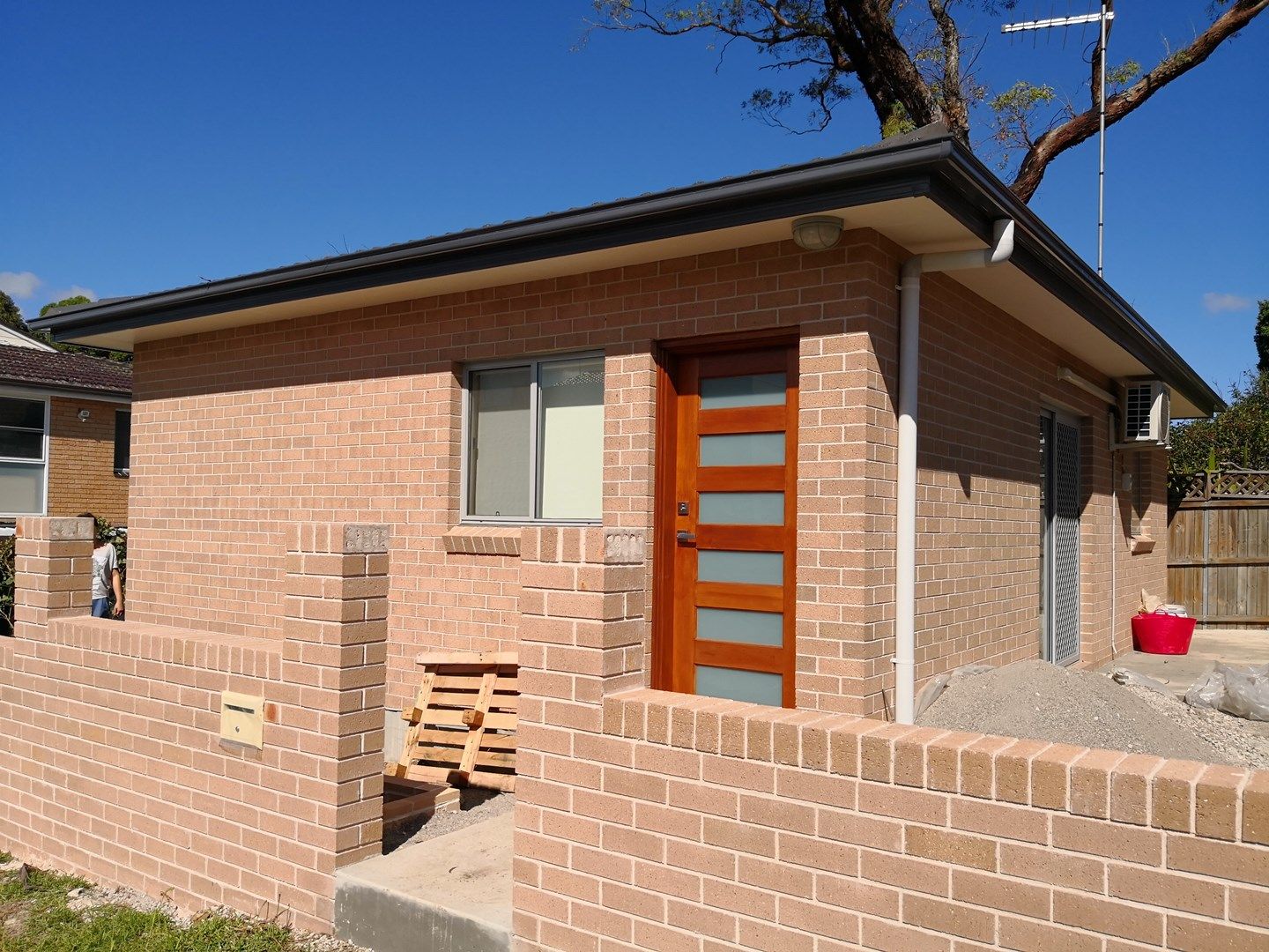 2 bedrooms House in Granny Flat/143 Laycock Rd HURSTVILLE GROVE NSW, 2220