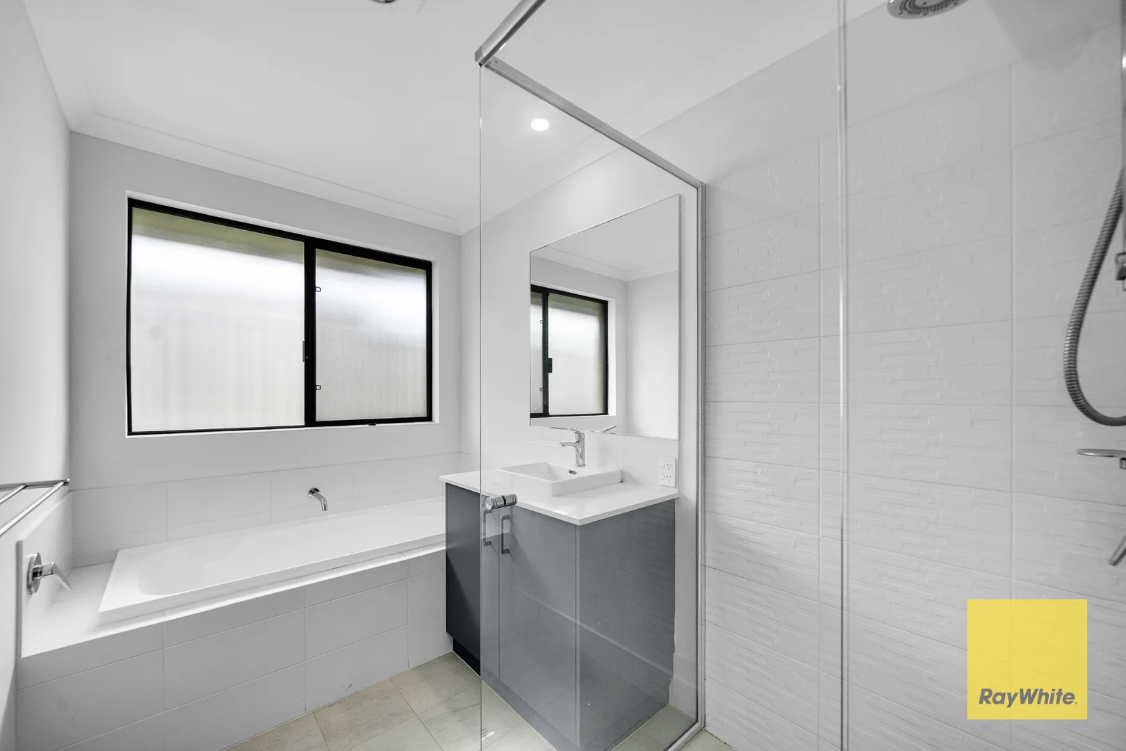 Additional image 16 of 92 Potoroo Street, Banksia Grove WA 6031