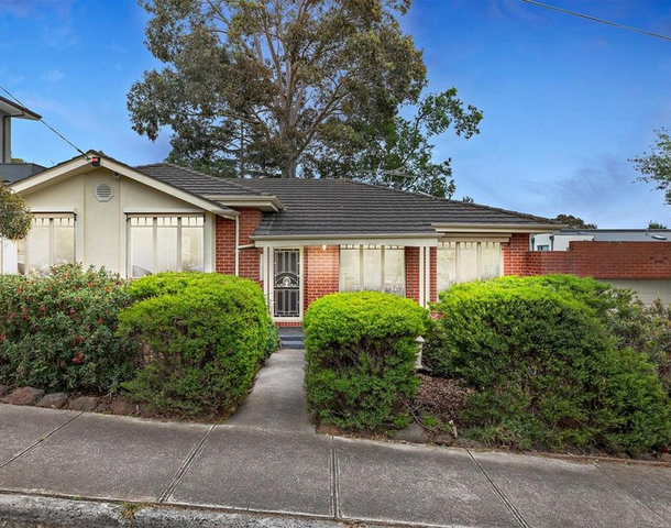 7 Amar Street, Strathmore VIC 3041