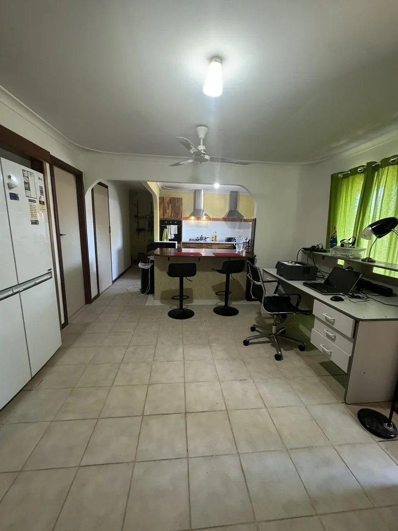 Image 10