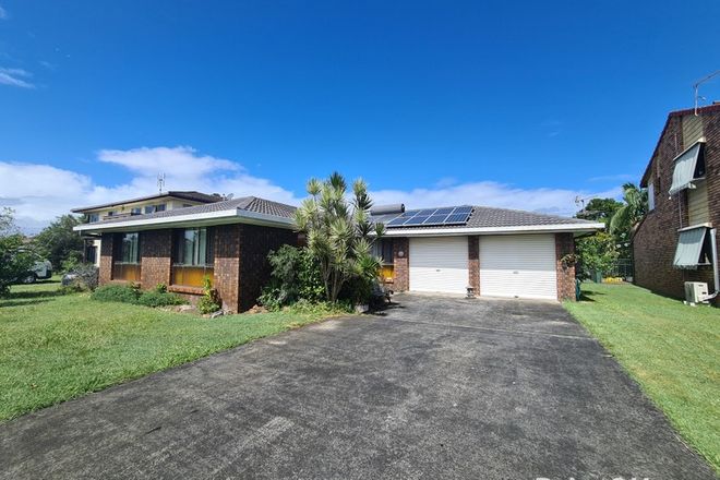 Picture of 14 Roseland Avenue, YAMBA NSW 2464