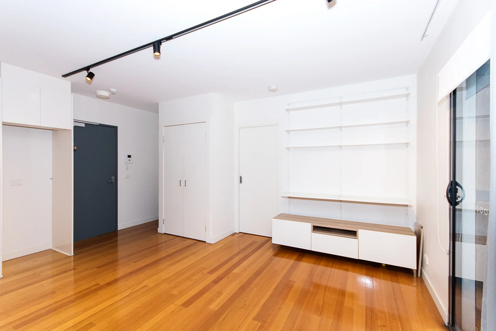 Additional image 4 of 5/4 Pridham Street, Kensington VIC 3031