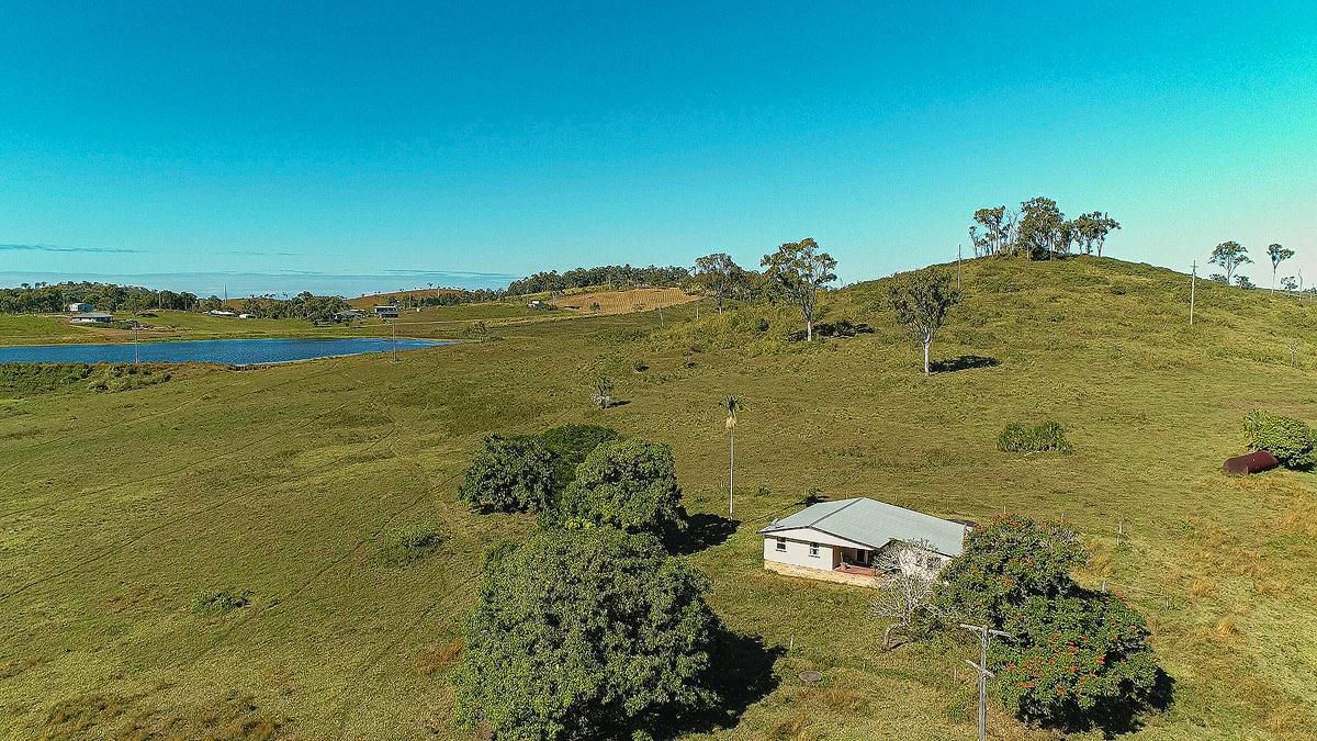 552 Hay Point Road, Alligator Creek QLD 4740, Image 1