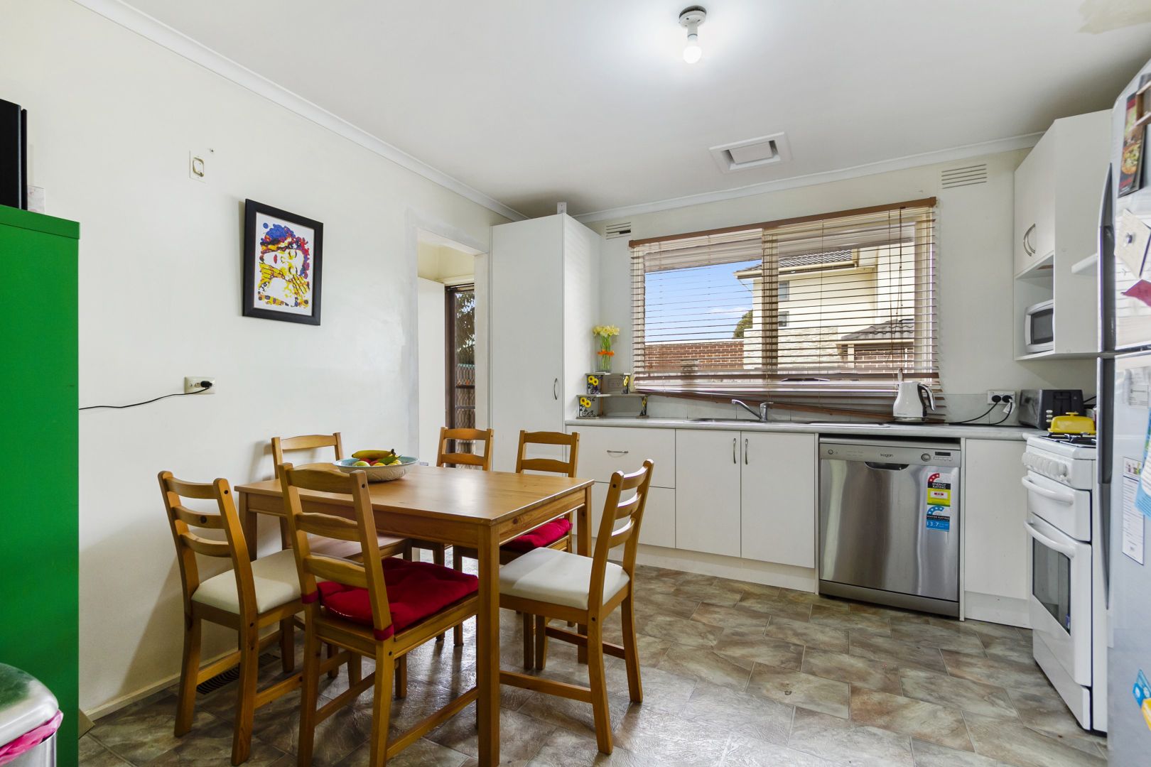 1/60 Grayson Drive, Scoresby VIC 3179, Image 2