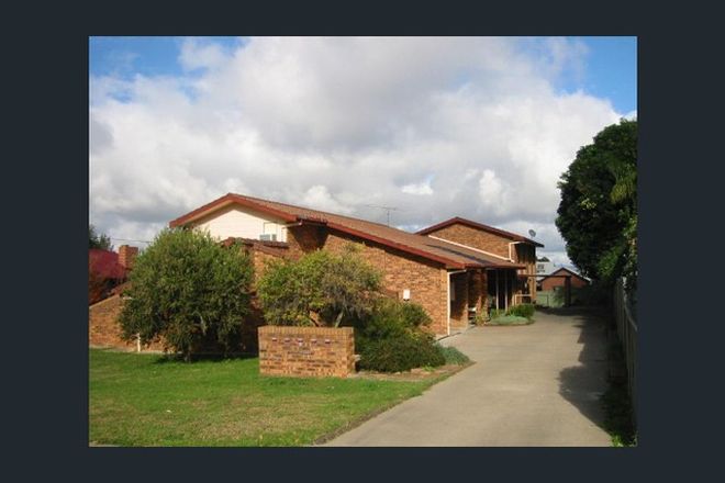 Picture of 2/1 Dowell Avenue, TAMWORTH NSW 2340