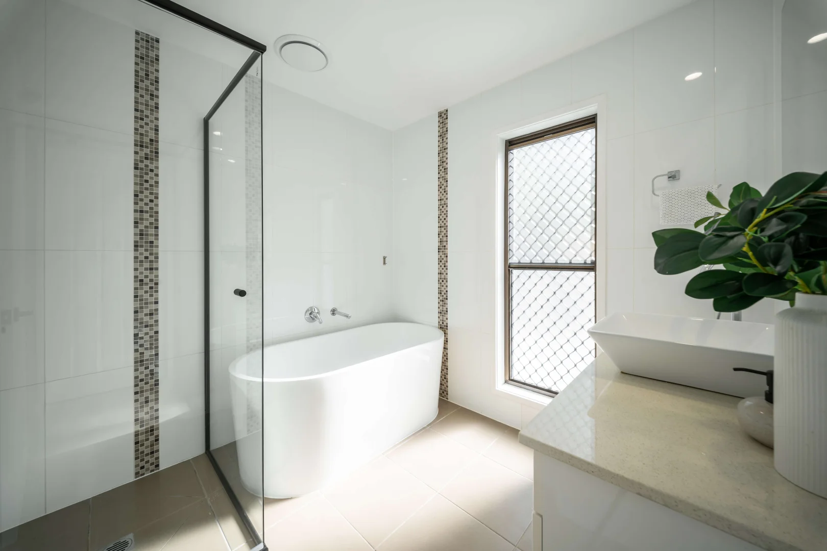 Additional image 10 of 20 Jesmond Road, Helensvale QLD 4212