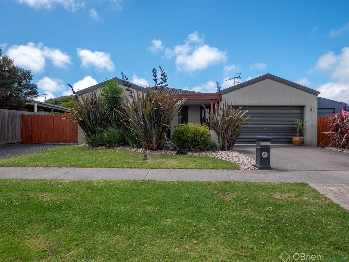 4 bedrooms House in 25 Mary Street WONTHAGGI VIC, 3995