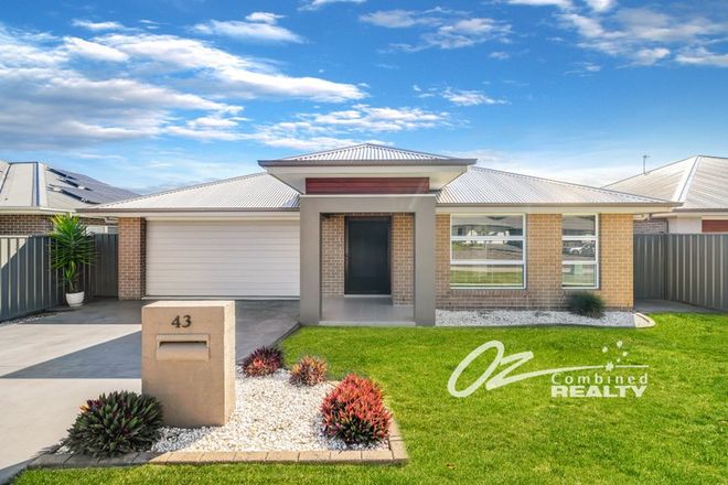 Picture of 43 Seagrass Avenue, VINCENTIA NSW 2540