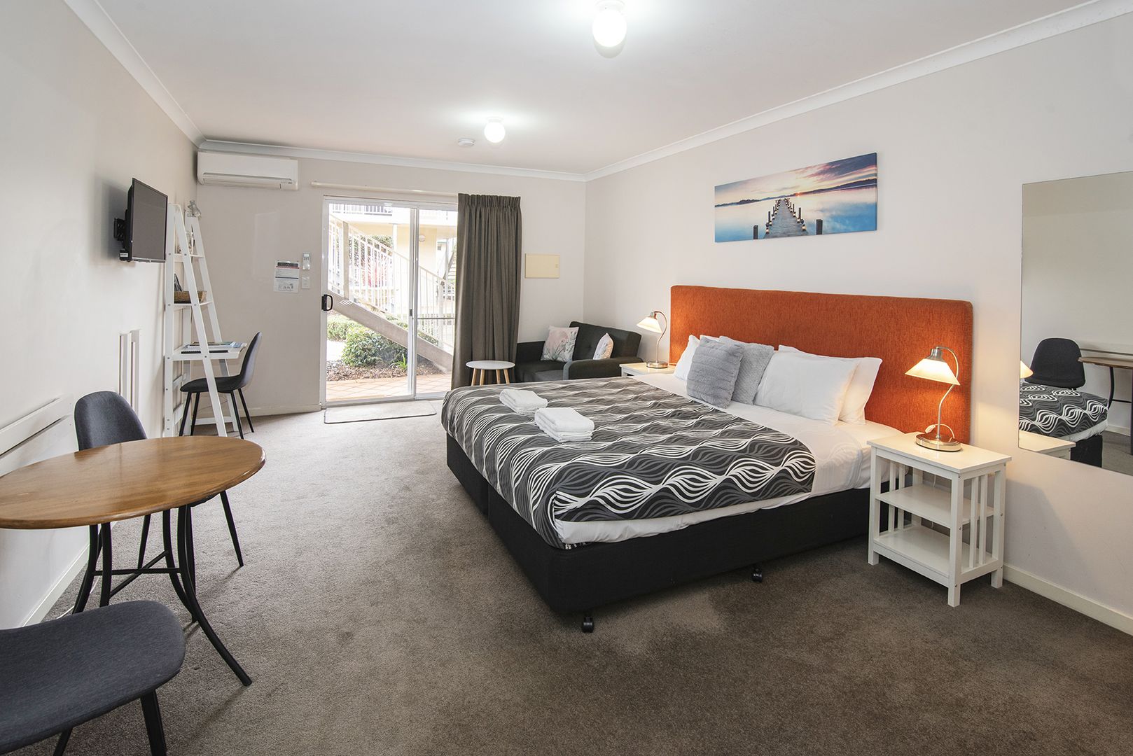 Apt 20/55 Willmott Avenue, Margaret River WA 6285, Image 2