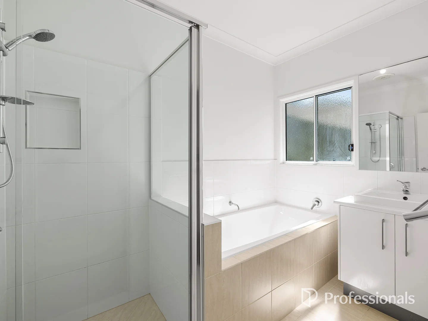 Additional image 9 of 23 Creekside Court, Everton Hills QLD 4053
