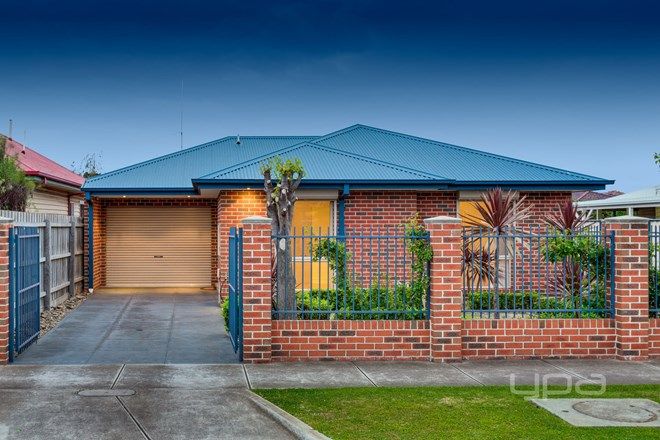 Picture of 1/5 Gibbons Street, WERRIBEE VIC 3030