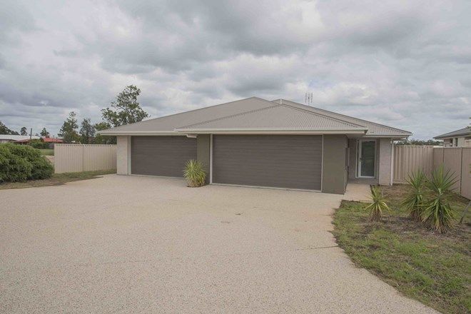 Picture of 1 & 2/56 Acacia Drive, MILES QLD 4415
