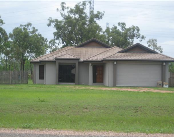 15 Tokara Court, Kelso QLD 4815