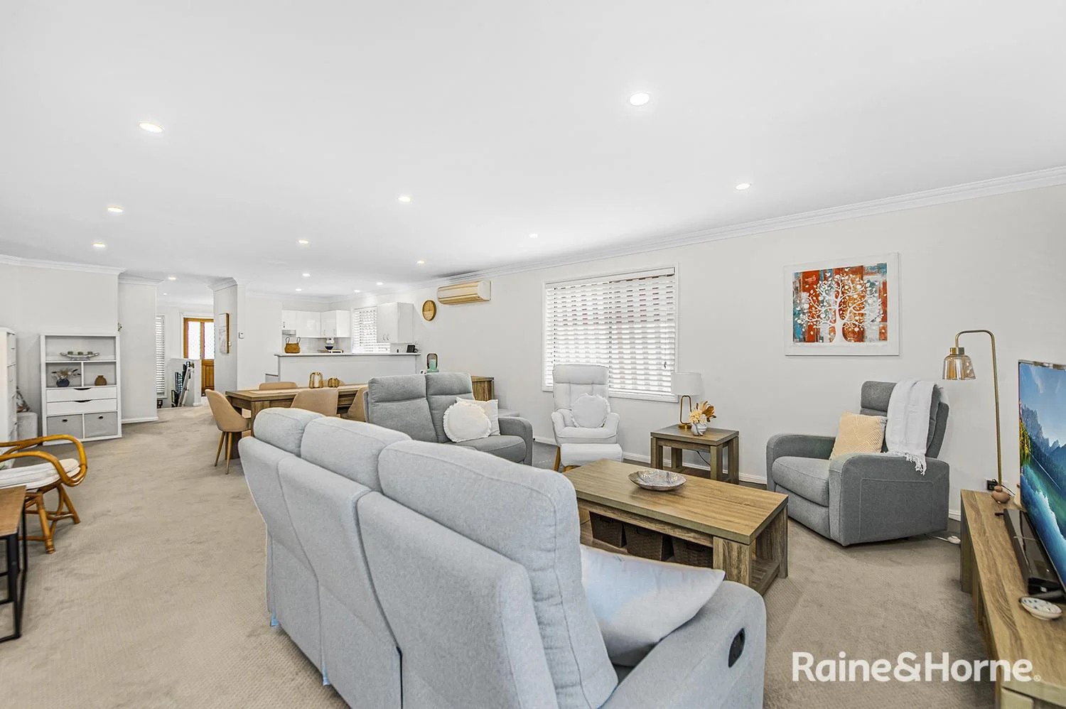 Additional image 7 of 1/9 Kariboo Lane, Mount Hutton NSW 2290