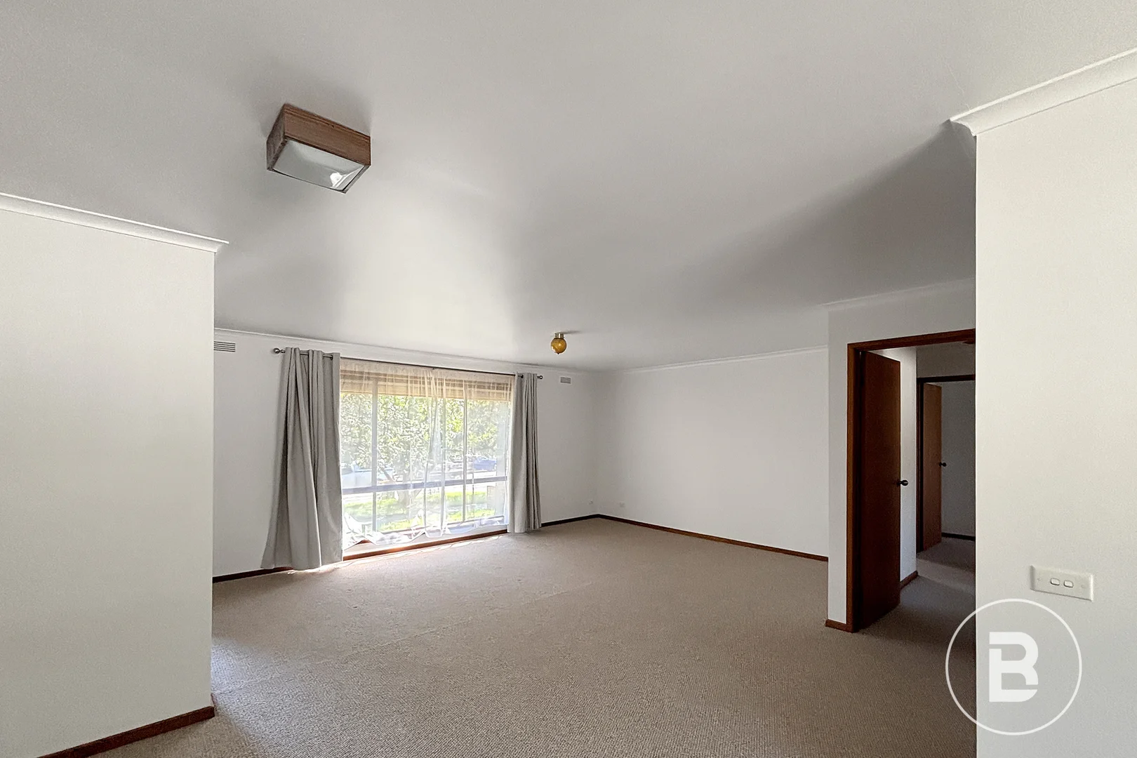 Additional image 2 of 1/12 Retreat Road, Flora Hill VIC 3550