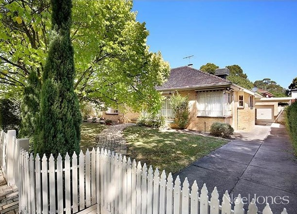 14 Laughlin Avenue, Nunawading VIC 3131