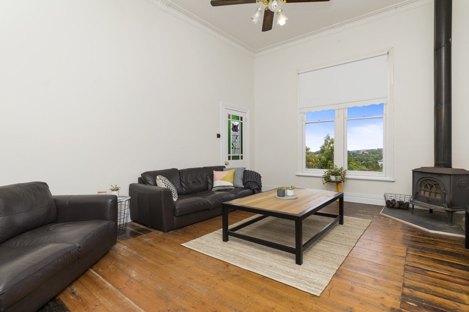 81 Faheys Road, Gordon VIC 3345, Image 2