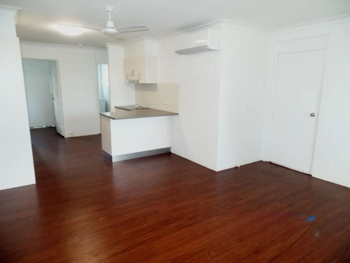 Additional image 4 of 2/237 Ireland Street, Oonoonba QLD 4811