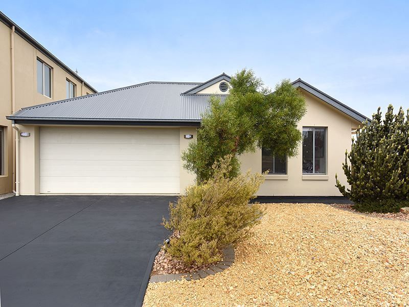 15 Blanche Parade, Hindmarsh Island SA 5214, Image 1