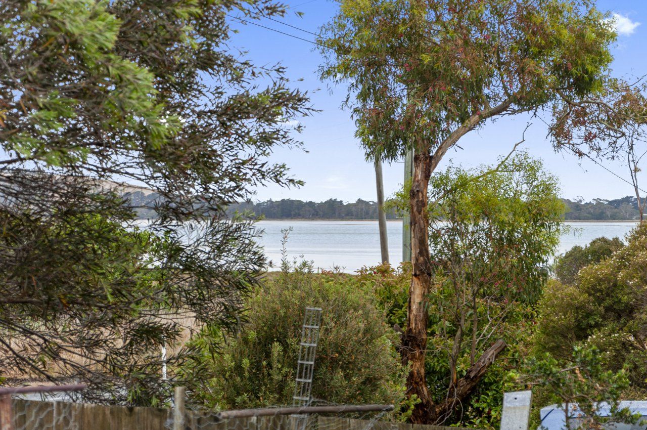 28 Bicheno Street, Clifton Beach TAS 7020, Image 1