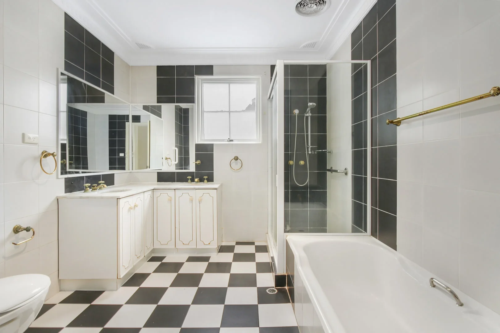 Blakehurst NSW 2221 photo 4