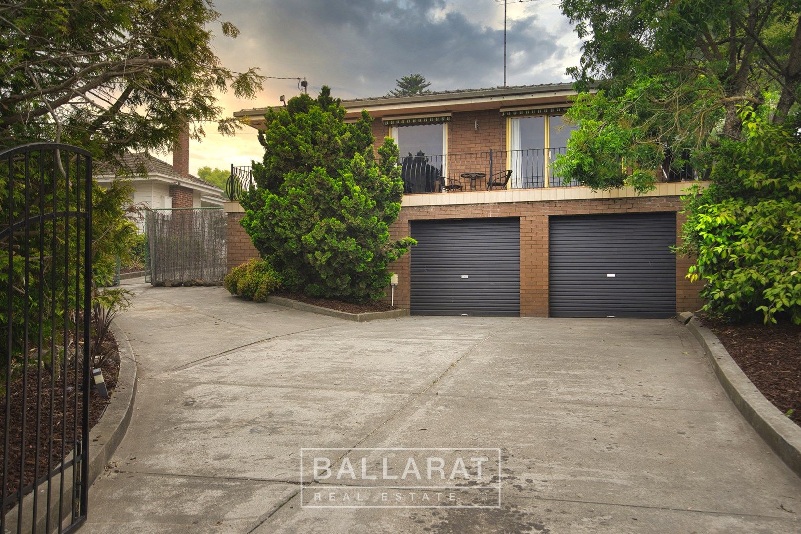1214 Geelong Road, Mount Clear VIC 3350