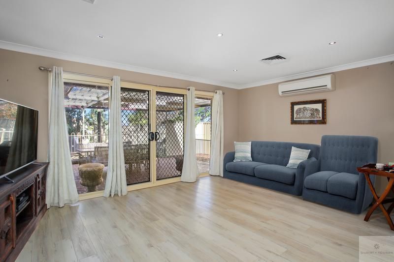 10 Burragorang Street, The Oaks NSW 2570, Image 2