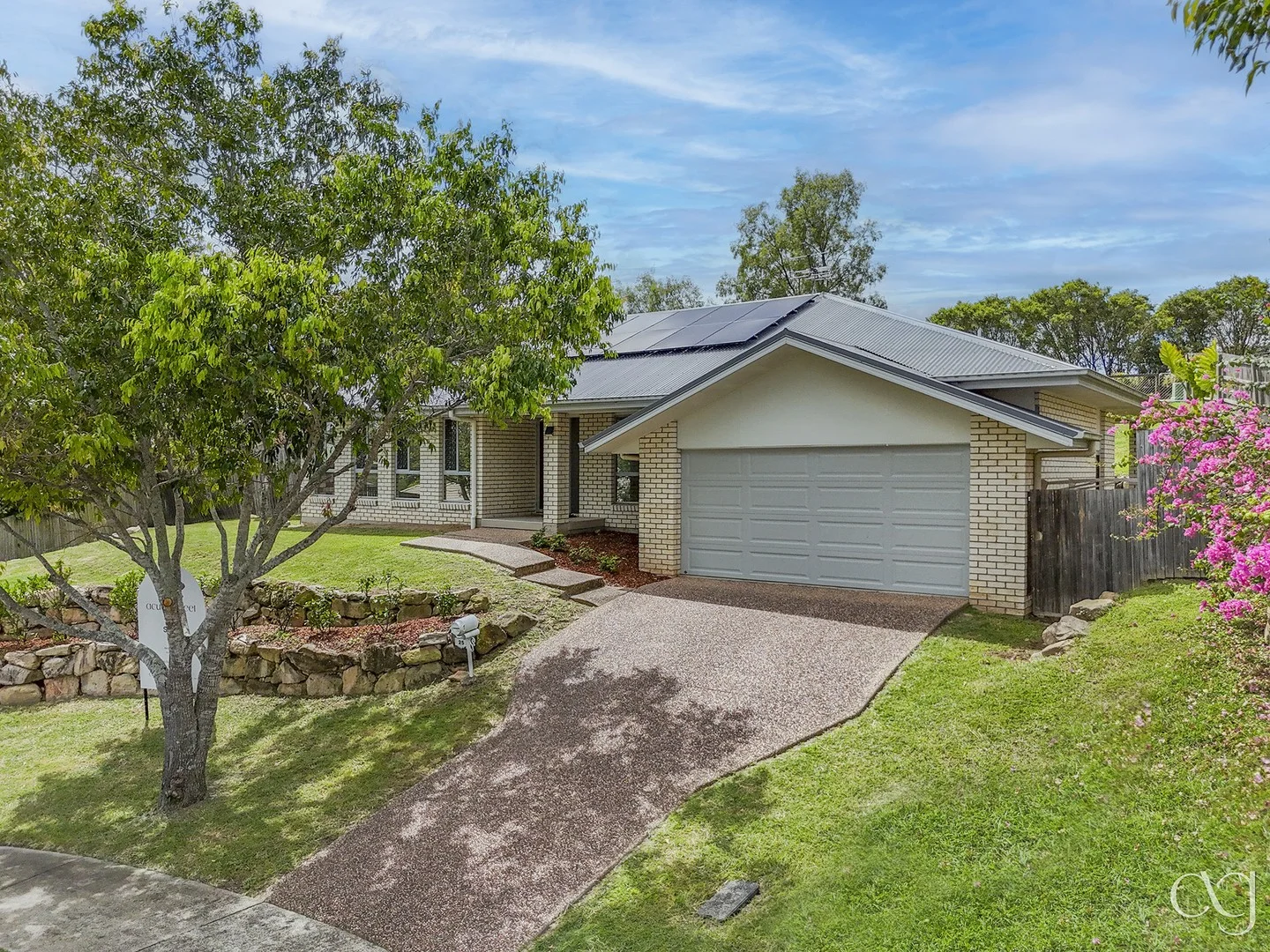 Primary image of 25 Perrys Crescent, Rosewood QLD 4340